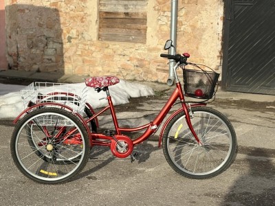 Pieaugušo trīsritenis