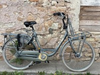 Batavus delivery bike